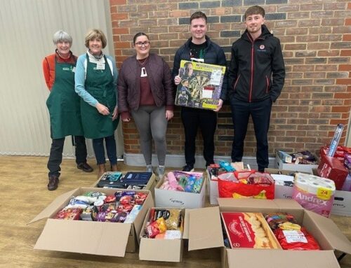 Christmas is a time for giving back!